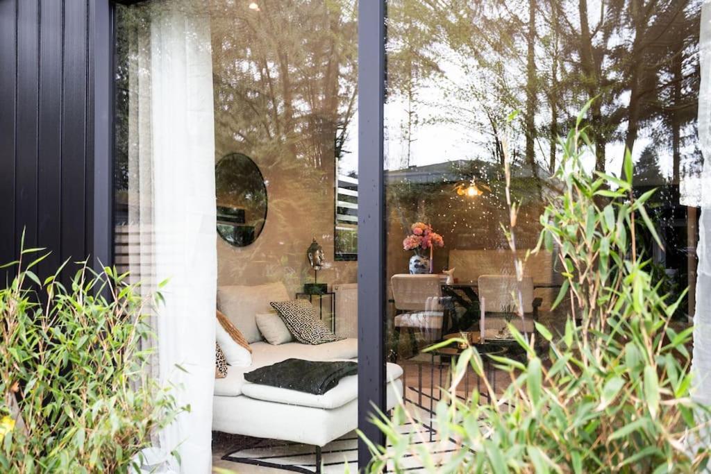 פוטן Veluwe Boutique Lodge מראה חיצוני תמונה